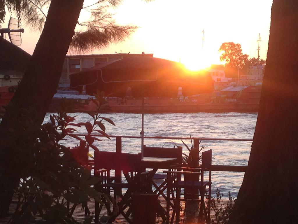Cabanas Burdeos Tigre Esterno foto